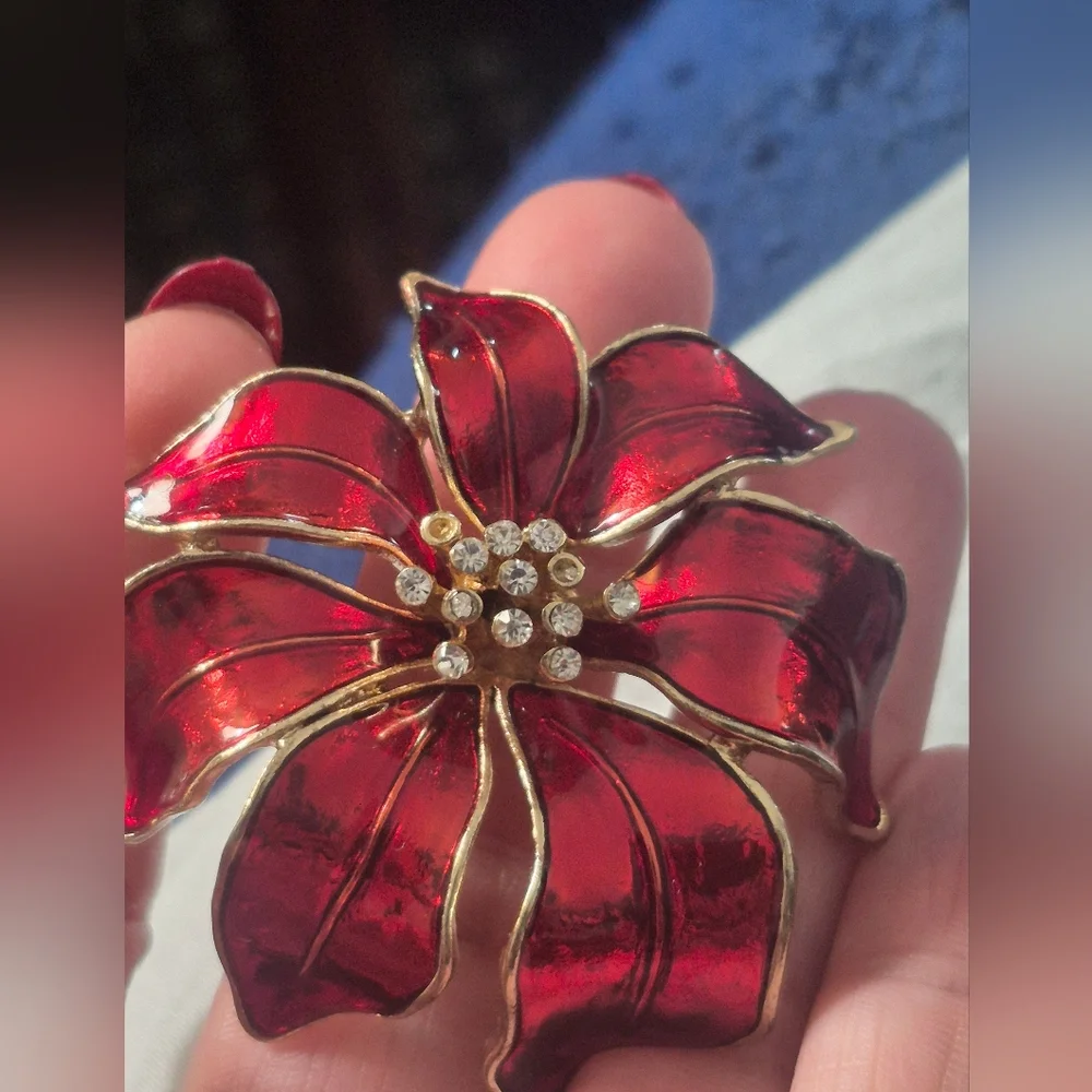 Kenneth Cole Poinsettia Flower Brooch - Picture 6 of 7